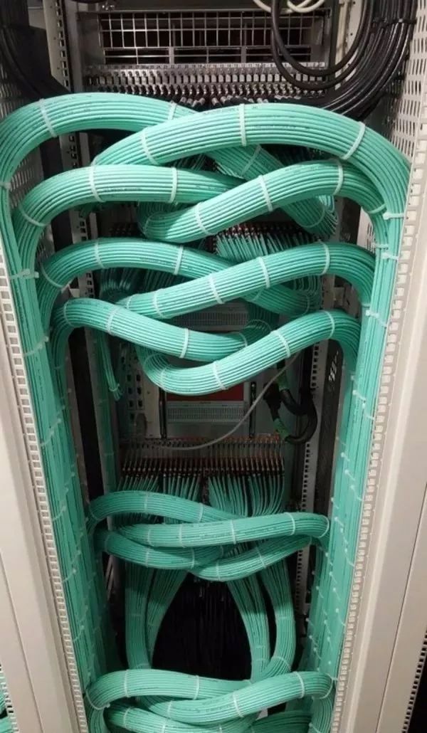 【工厂管理】最强布线,美到让人窒息!