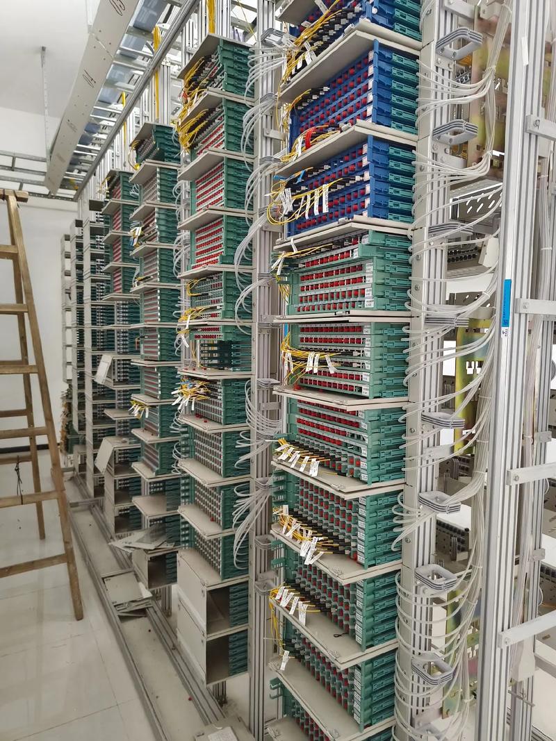 智能化弱电工程 现代机房建设的关键与弱电工的角色