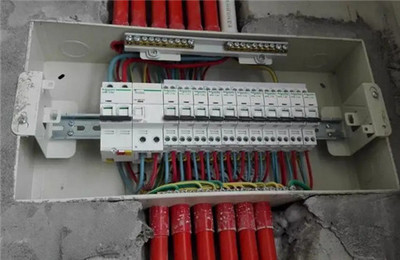 强电与弱电工程 构成现代电气系统的两大支柱